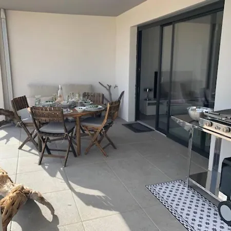 Superbe T2 En Rez De Jardin Appartement Porto-Vecchio (Corsica)