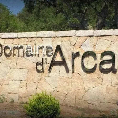 Superbe T2 En Rez De Jardin * Porto-Vecchio (Corsica)